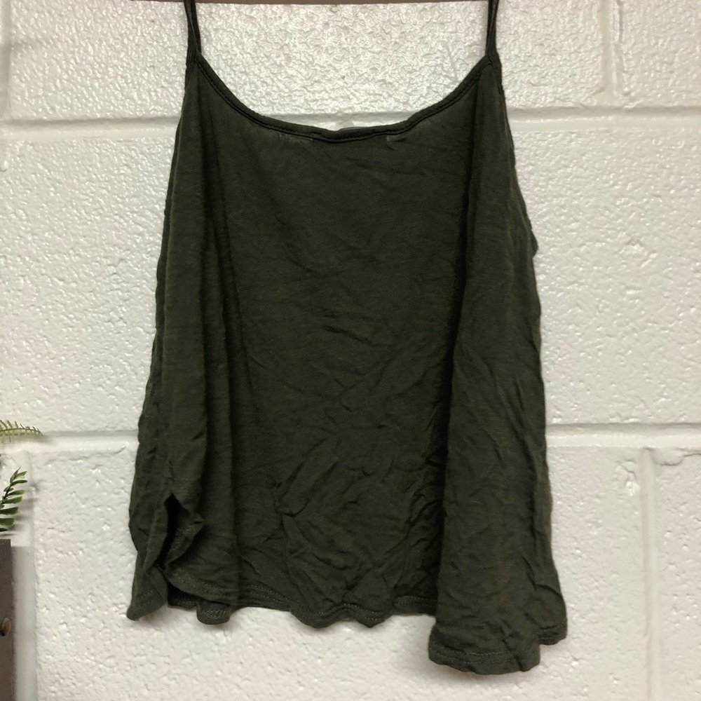 Green Tank - Picture 2 of 2
